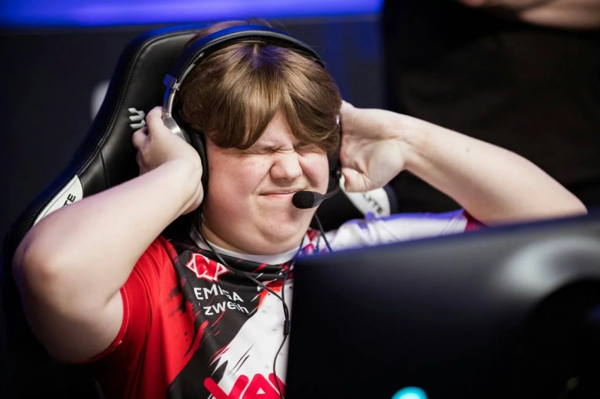 Официально: Team Spirit подписала 17-летнюю звезду Counter-Strike 2 zweih
