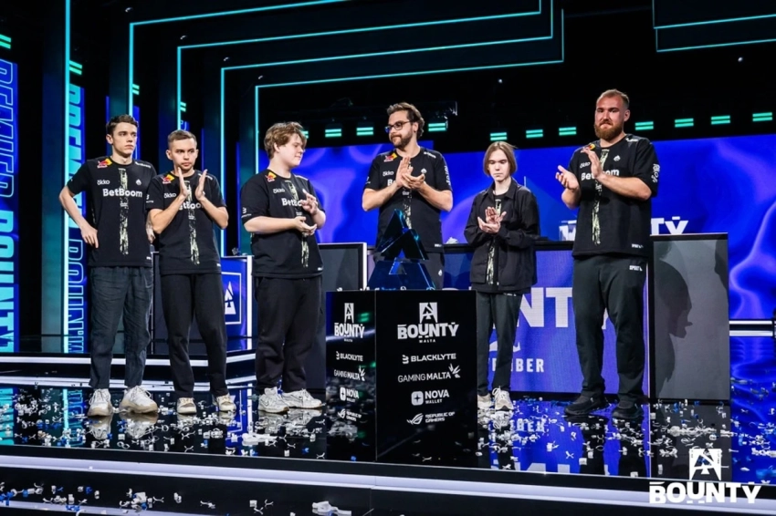 Аналитик Mauisnake напомнил тренеру Team Spirit по Counter-Strike 2 о спаде результатов