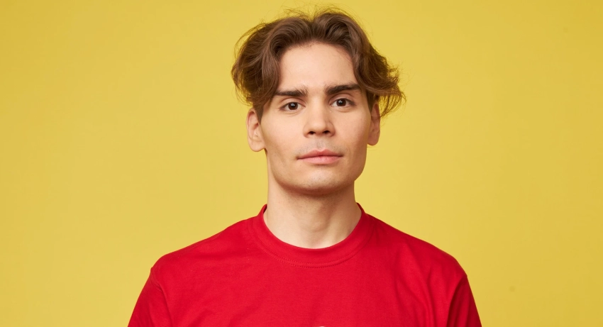 Экс-игрок по Dota 2 шутку предложил 322-игрокам отключать свет тиммейтам